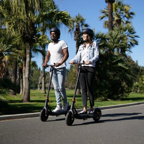 Xe điện Ninebot F25 Scooter Segway